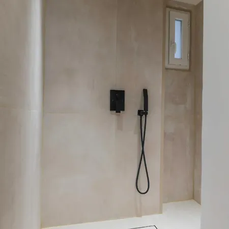Bright 4p Flat Canal St Martin Apartamento *